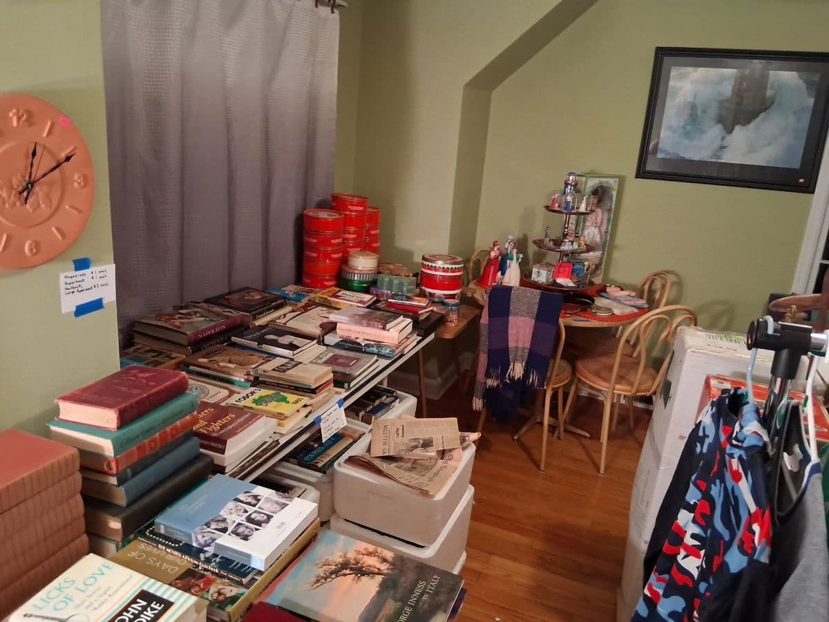 BROOKSIDE BARGAIN VINTAGE, ANTIQUE, AND HOME DECOR photo 4