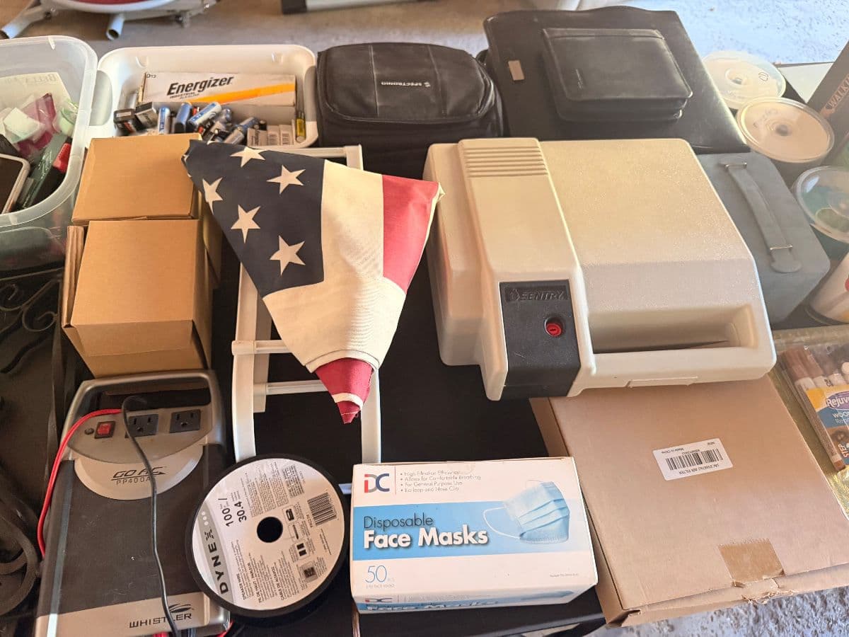 Downsizing Sale in Coon Rapids photo 9