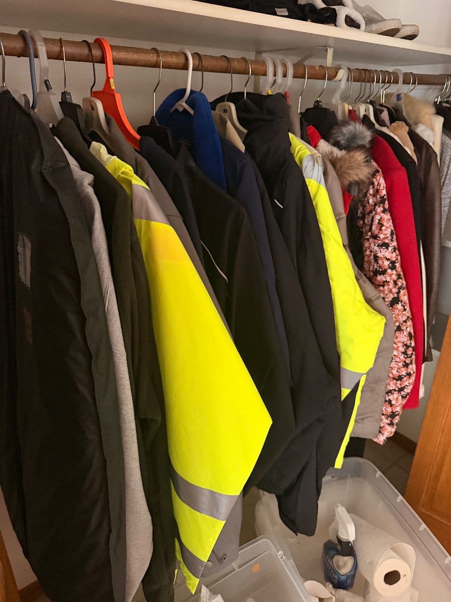 Downsizing Sale in Coon Rapids photo 2