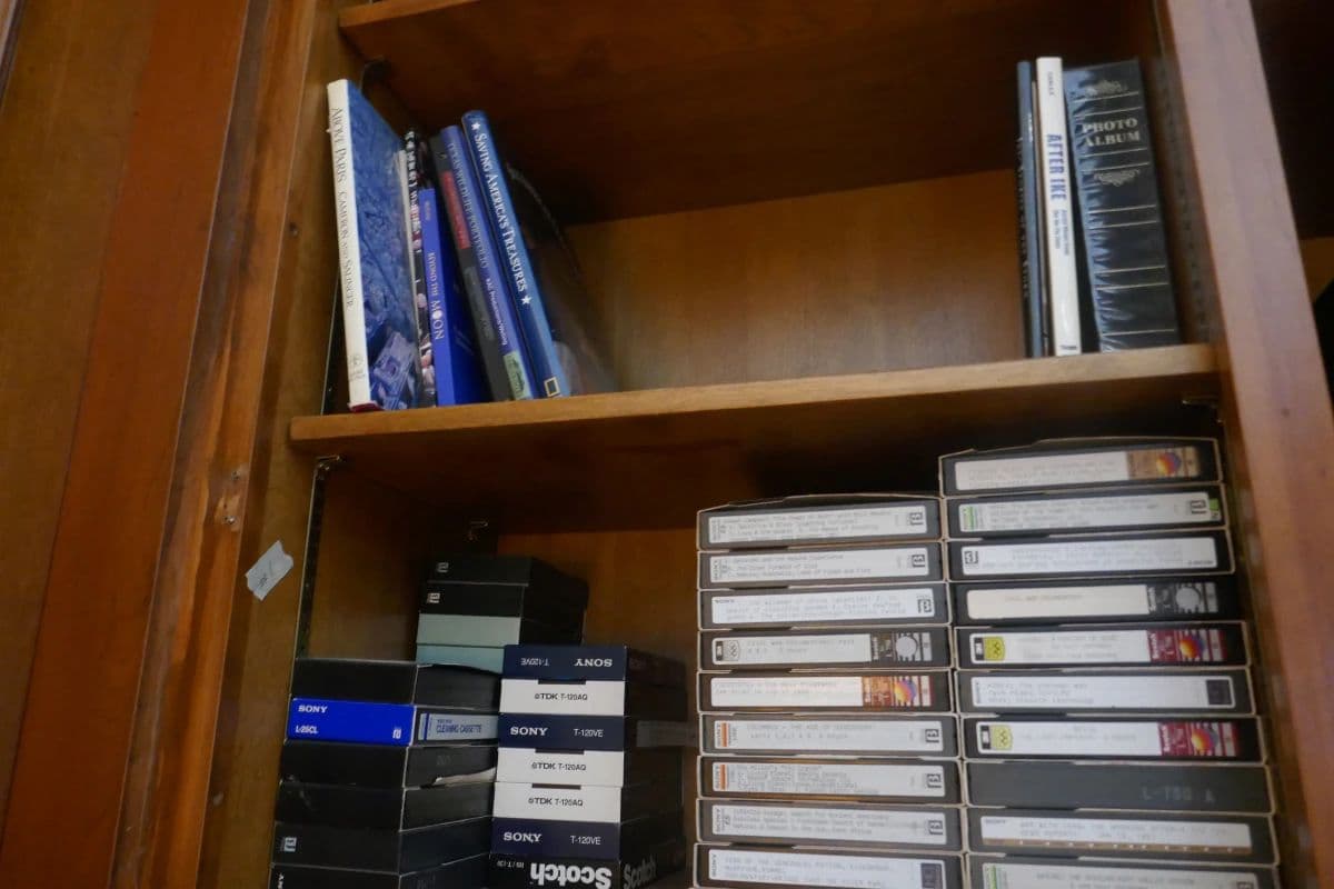 FUN Memorial Area Estate Sale Fossils, Fishing, High End Electronics and MUCH MORE! photo 10
