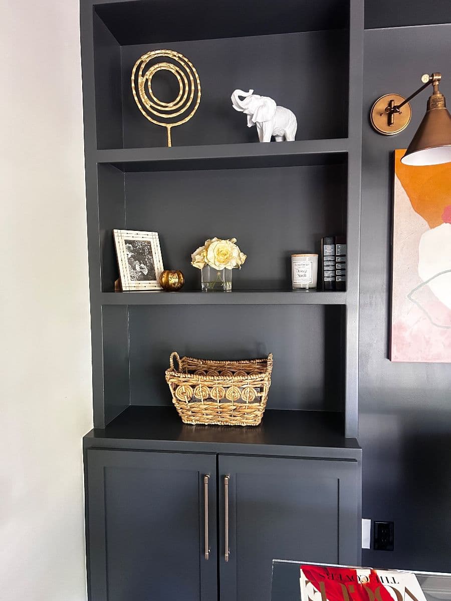 PERFECTLY APPOINTED WASH PARK ESTATE SALE photo 8
