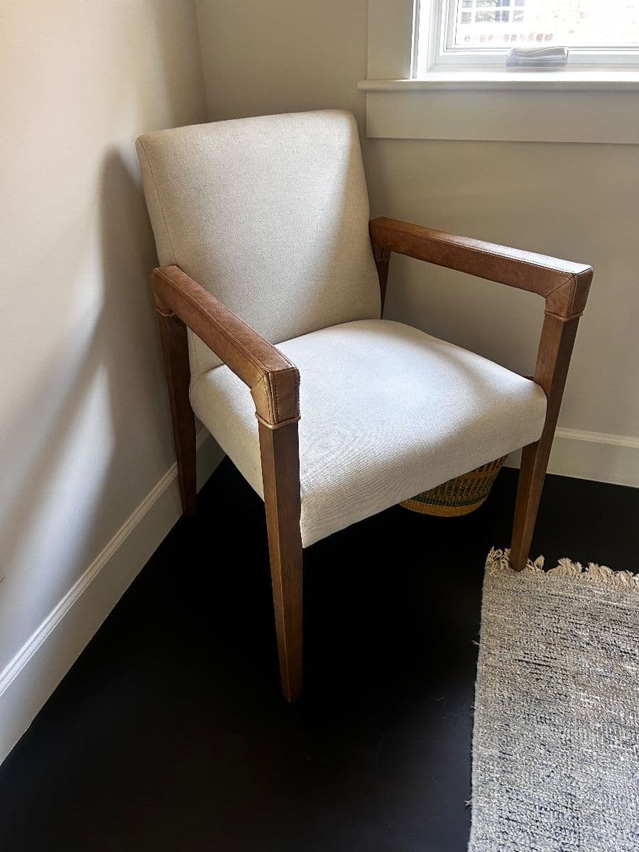 PERFECTLY APPOINTED WASH PARK ESTATE SALE photo 2