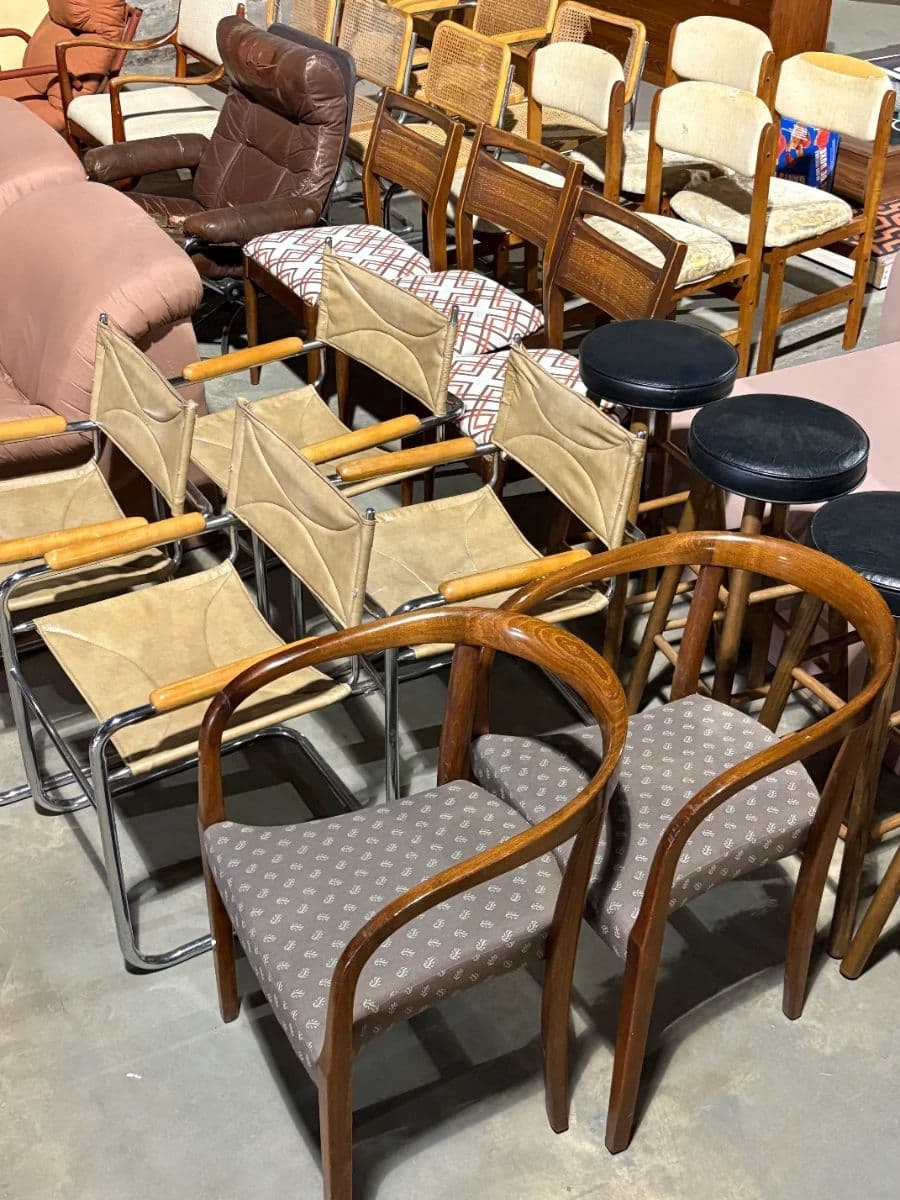 Remarkable 2-Part Vintage Auction by Scoops in Philadelphia - Furniture, Art, Home Goods and More! photo 4