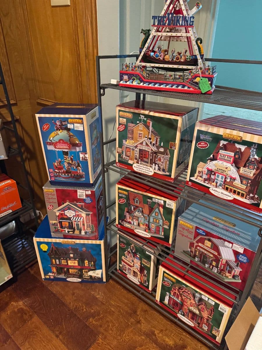Just Let Lynn Do It! Estate Sale, Dallas, Aug 14/15 Summer Hours 9-2 photo 8