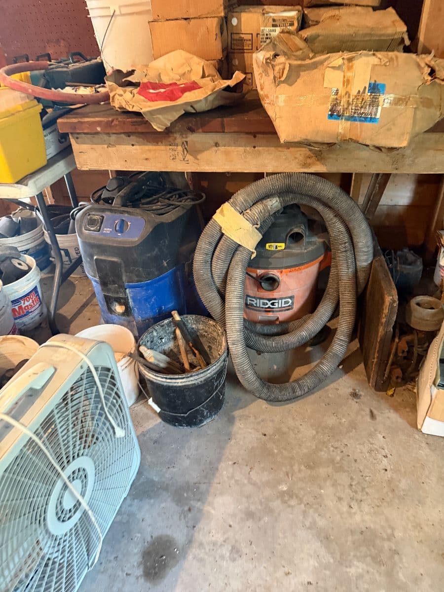 Lets Make A Deal - Ham Lake Sale - Contractor’s Cache Estate Sale — Tools, Antiques & More photo 6