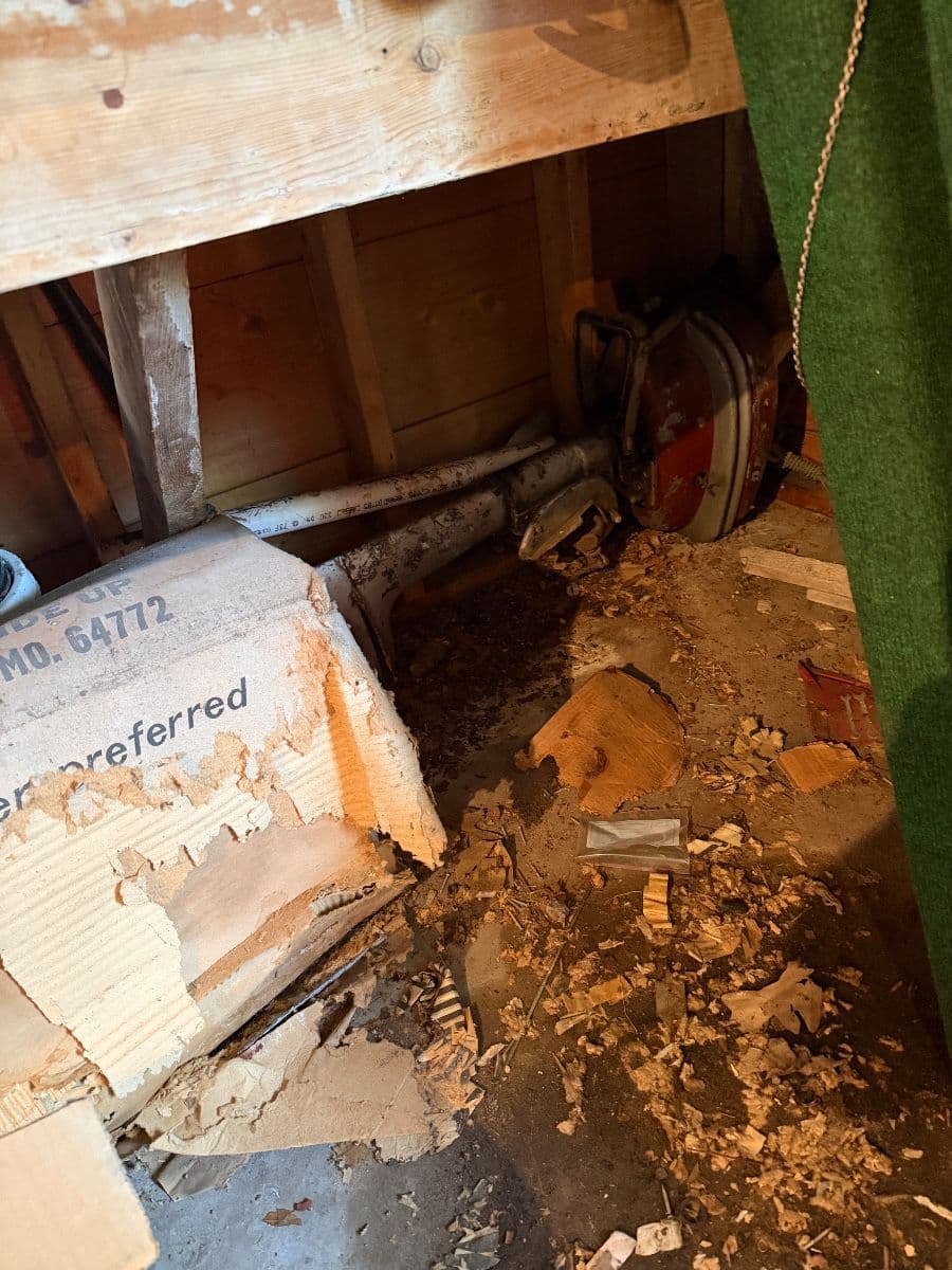 Lets Make A Deal - Ham Lake Sale - Contractor’s Cache Estate Sale — Tools, Antiques & More photo 4