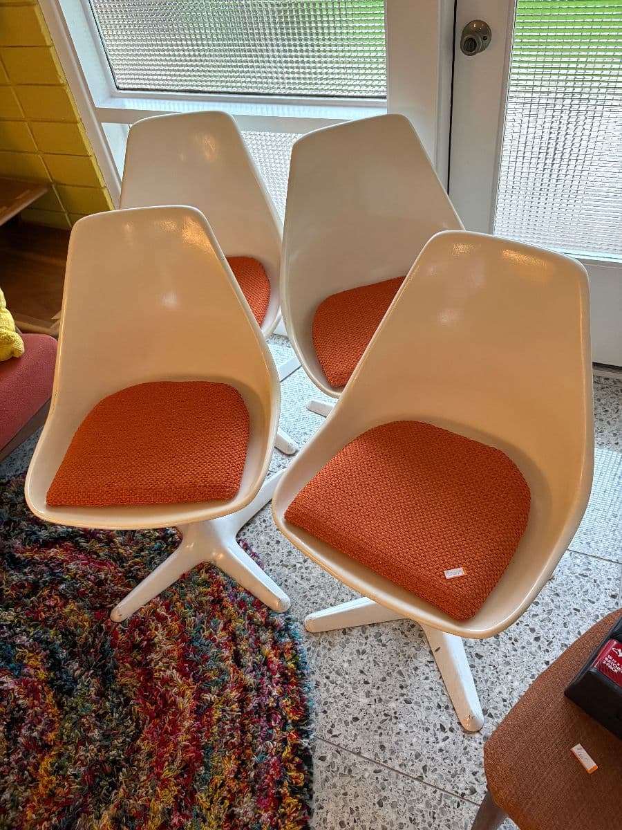 Mid Century Modern Sale in College Park photo 2