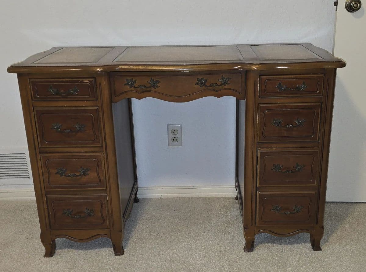 Carissa Estate Online Only Auction photo 9