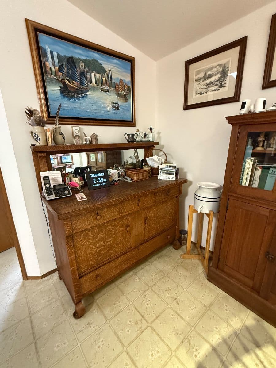 The Rusty Trunk LLC opens to "4-Generations" Estate Sale photo 4