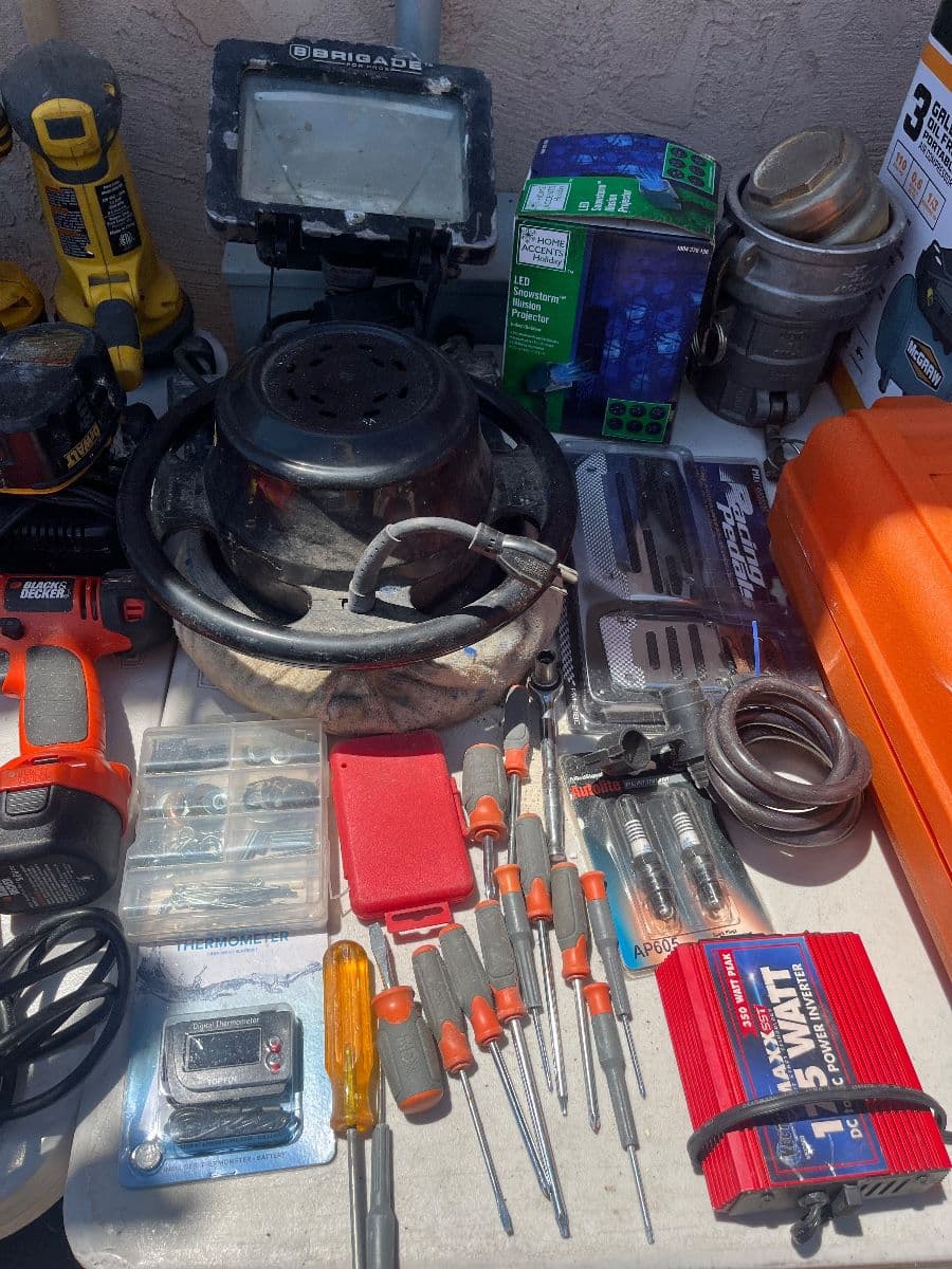 True Legacy Estate Sales photo 6