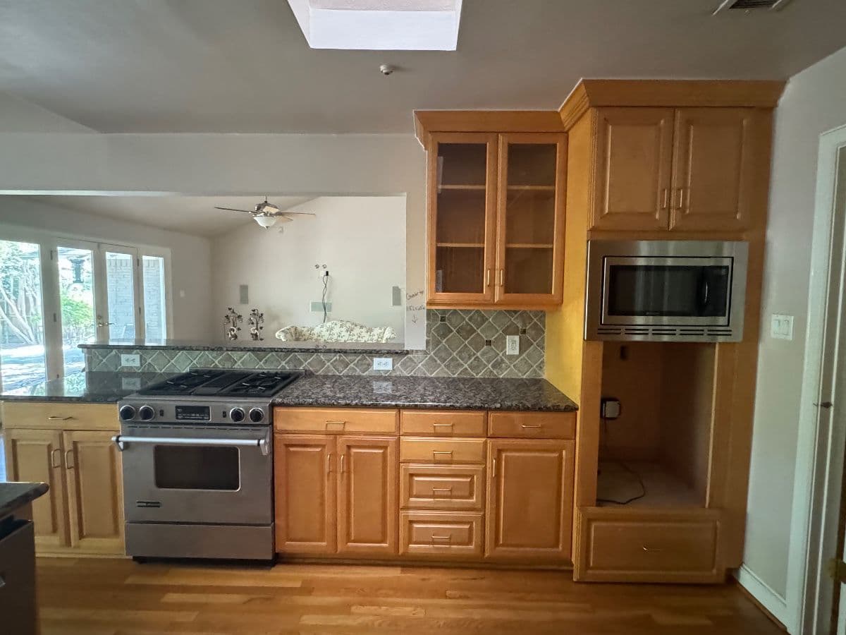 ALL MUST GO… Preston Hollow Home to get Demolished photo 3