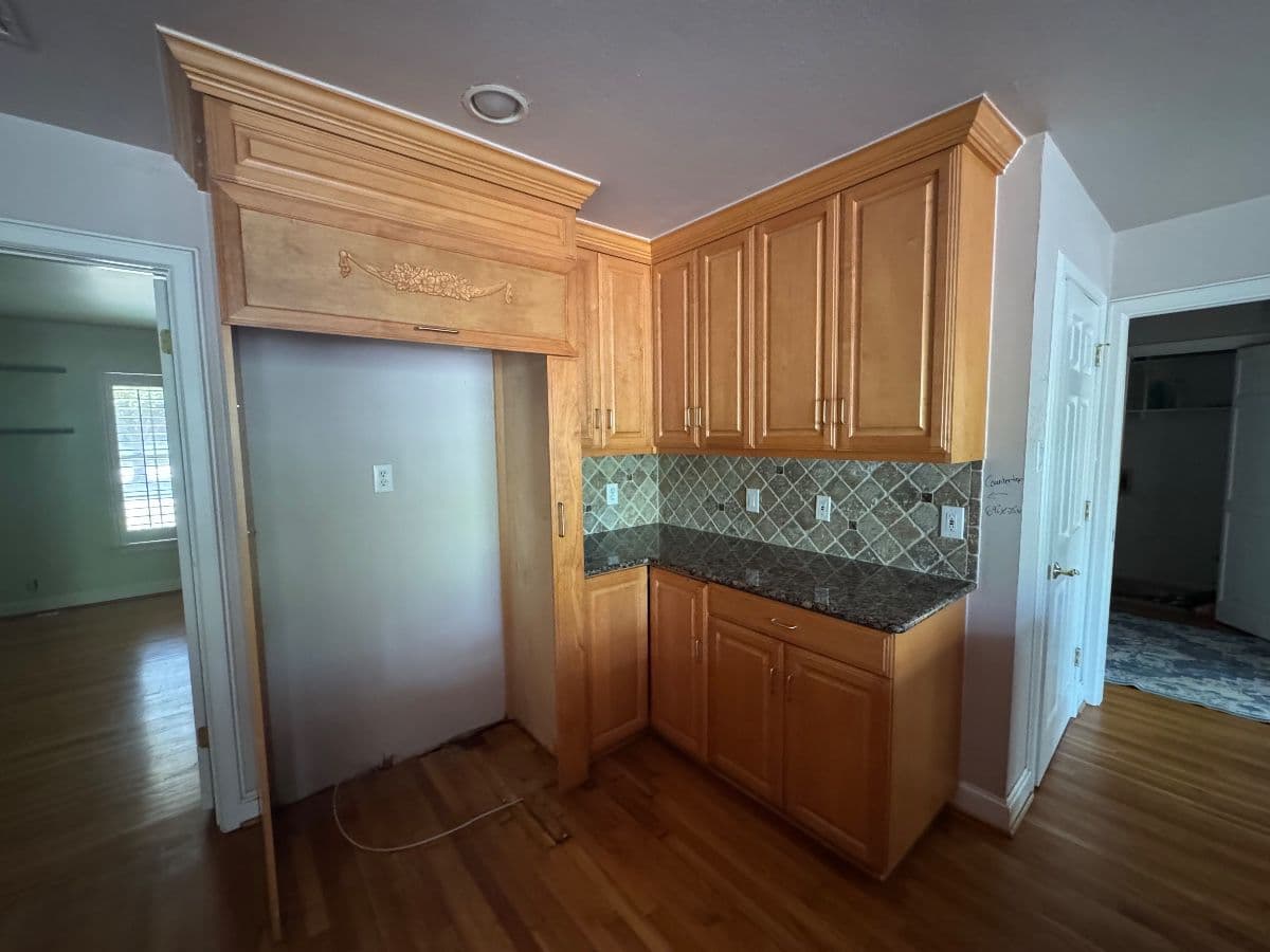 ALL MUST GO… Preston Hollow Home to get Demolished photo 7