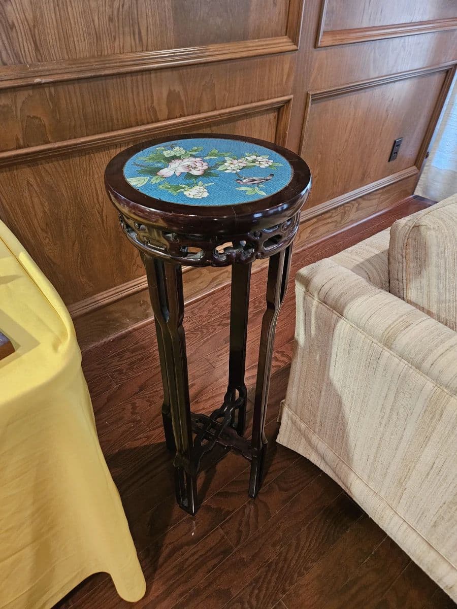 Barkers Landing Estate Sale | ~ Bronze Sculptures, Quality Furnishings, Peruvian Decor and more photo 10