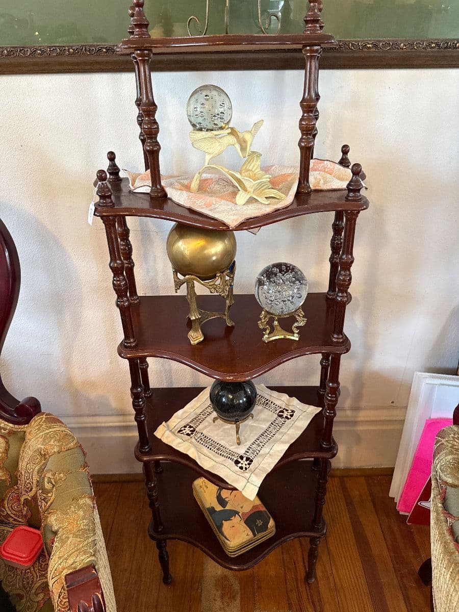 HISTORIC Woodland Heights Estate Sale VINTAGE OASIS photo 6
