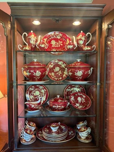 The Jewel Box Estate Sale photo 3