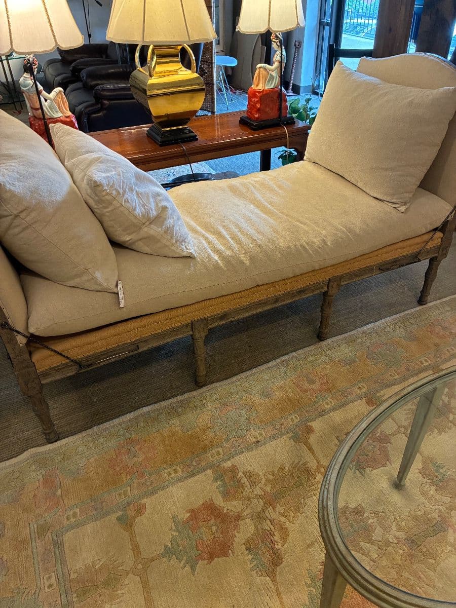 Over 800 Items And Definitely Something You'll Love! photo 4