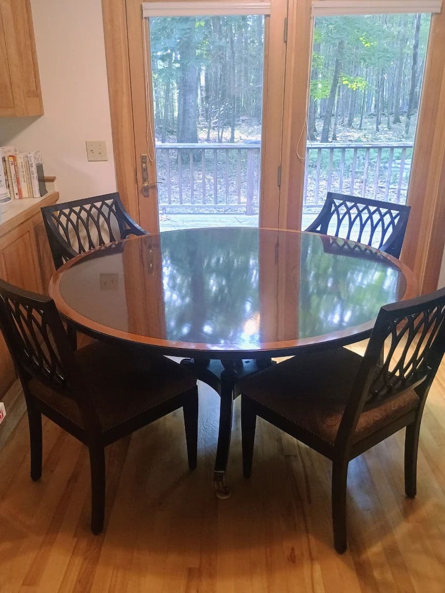 Former Farnsworth Art Museum Curator's Whole House Sale photo 3