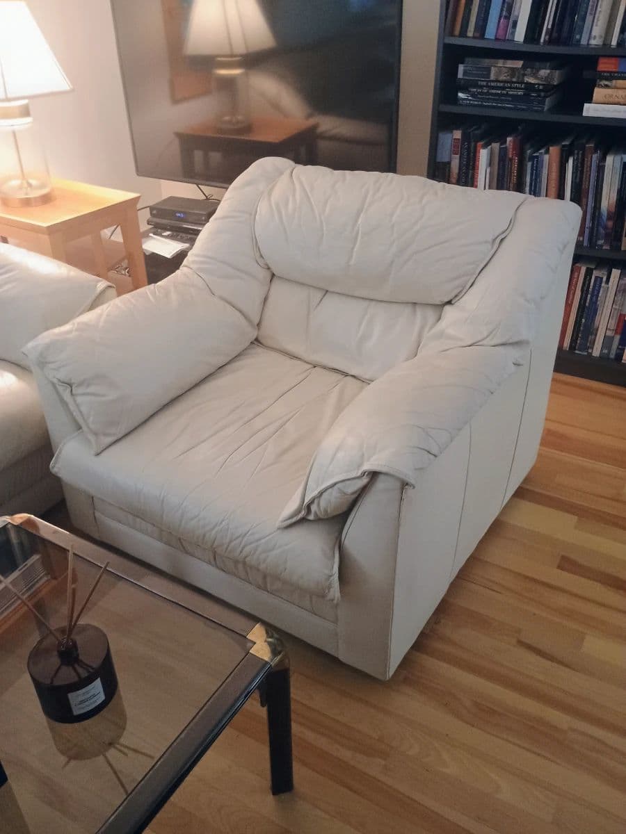 Former Farnsworth Art Museum Curator's Whole House Sale photo 12