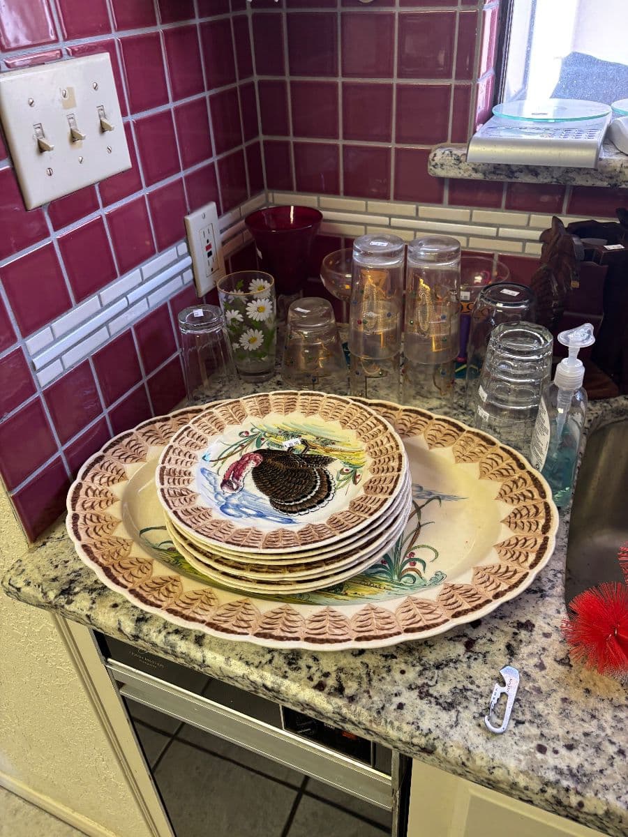 A Gorgeous House Filled with Lovely Things Awaits! photo 6