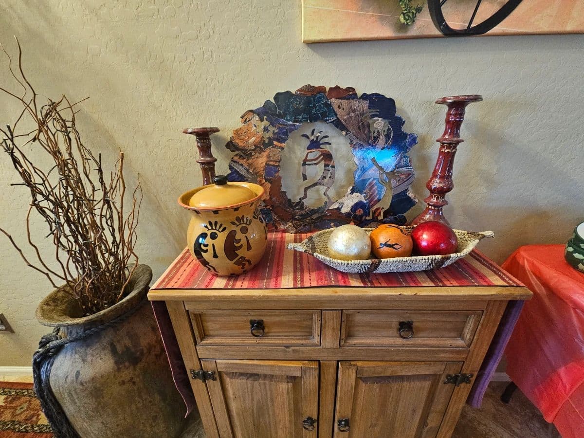Home & Holiday Estate Sale: Christmas Decor, Earthenware, Cookbooks, Mindset & Real Estate Books photo 8