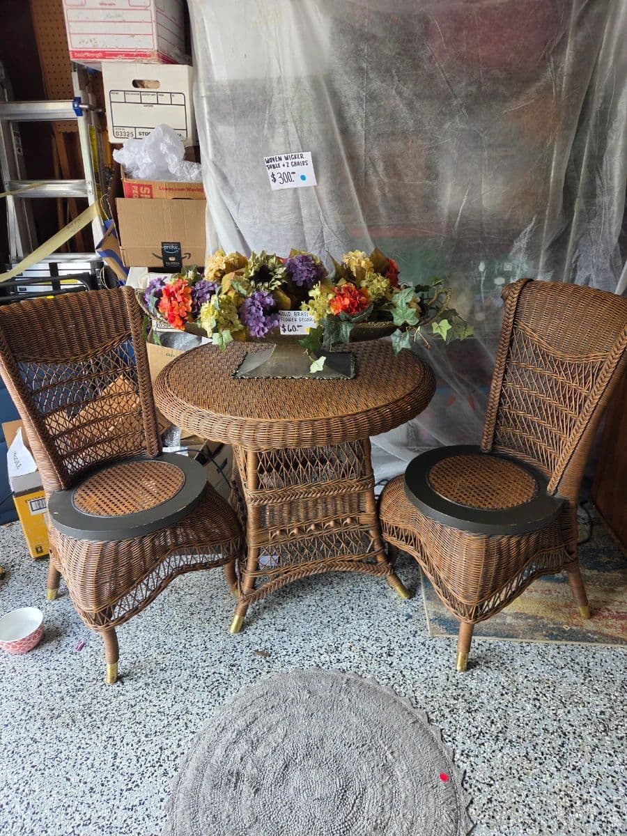 High End Antique and Crystal Sale photo 1