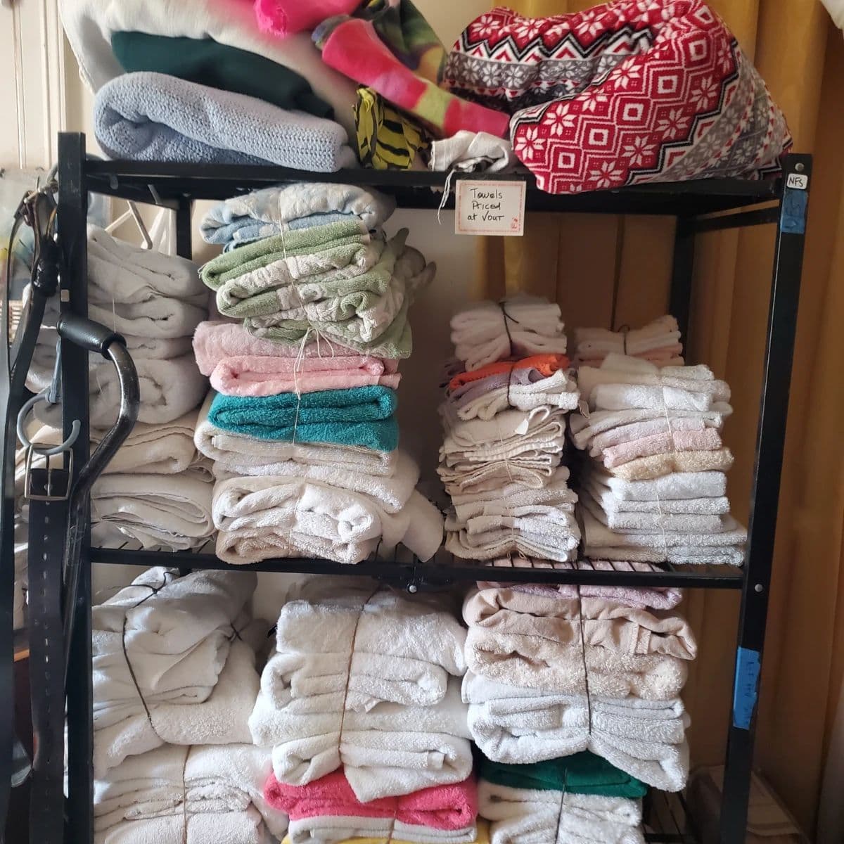 Vintage Clothing & Jewelry ESTATE SALE photo 6