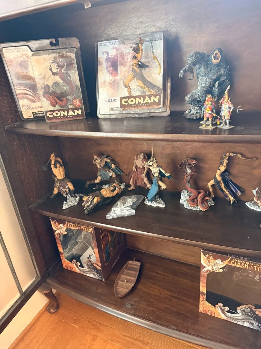 Horror Fans, Collectors and Gamers Estate Sale - HALF OFF DAY photo 8