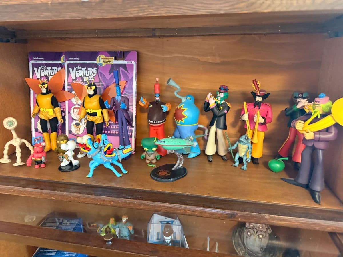 Horror Fans, Collectors and Gamers Estate Sale - HALF OFF DAY photo 3