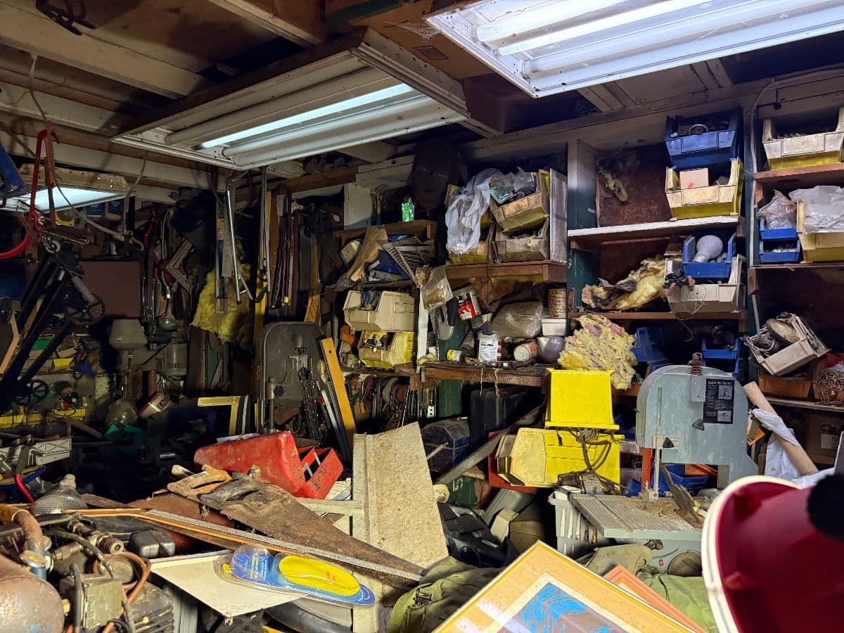 SOUTHEAST SIDE PICKER SALE!!!! JAMMED PLUMB FULL photo 1