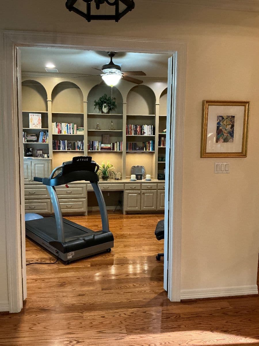 SPRING VALLEY FLASH TWO DAY ESTATE SALE photo 8