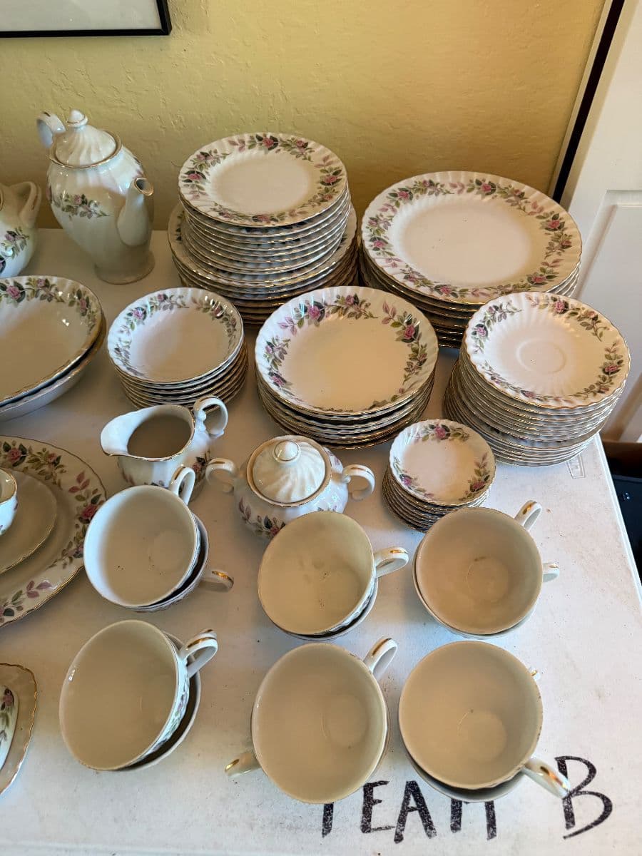 FULL HOME OF TREASURES! photo 11
