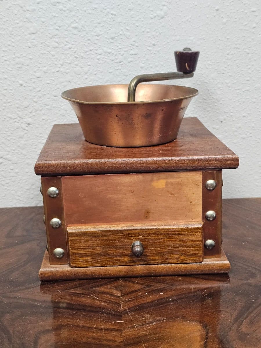 Designer & Collector Estate Auction photo 12