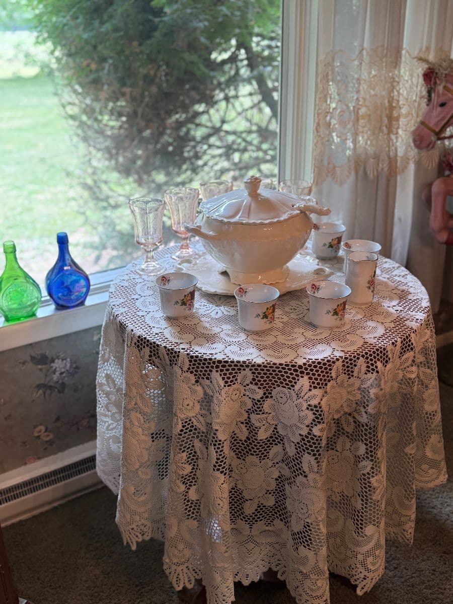 HUGE Lexington Time Capsule photo 7