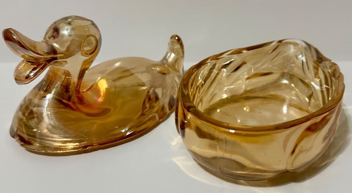 Oak Forest Glass, China & Collectibles Estate Sale photo 9