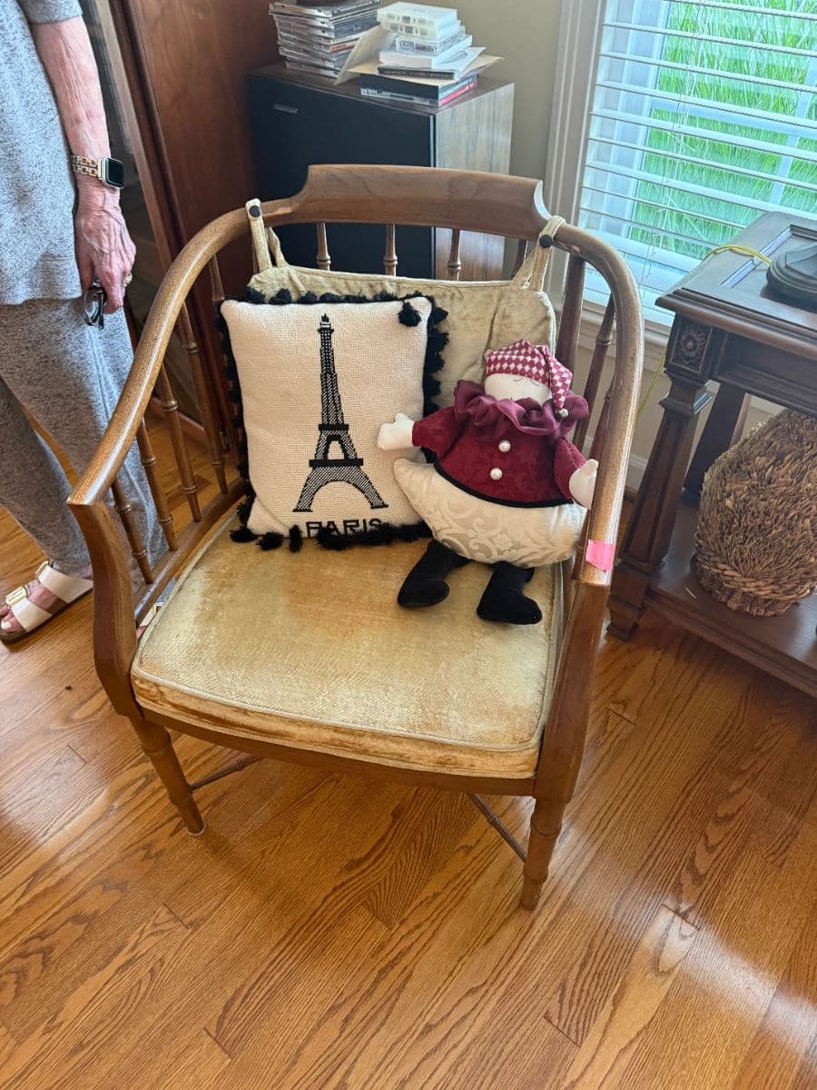 Mid-Century, Vintage & Collectible Ward Parkway Estate Sale photo 4