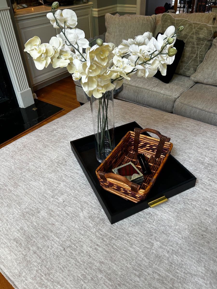GILDED NEST WITH A RANGE ROVER, FURNITURE, DESIGNER CLOTHES AND ENTERTAINING FOR DAYS! A MUST SEE! photo 8
