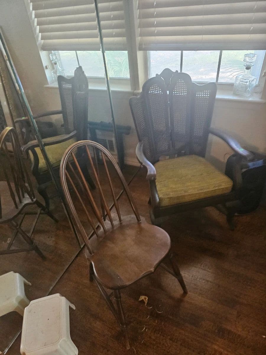 THRILL OF THE HUNT VINTAGE FURNITURE POTPOURRI ESTATE SALE BY ALAMO AZTEK ESTATE SALES DFW photo 3