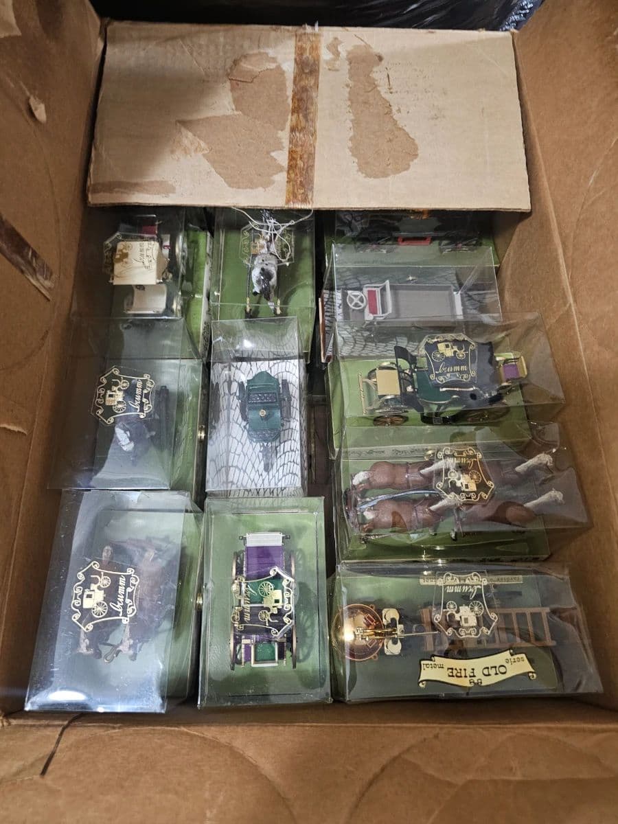 THRILL OF THE HUNT VINTAGE FURNITURE POTPOURRI ESTATE SALE BY ALAMO AZTEK ESTATE SALES DFW photo 3