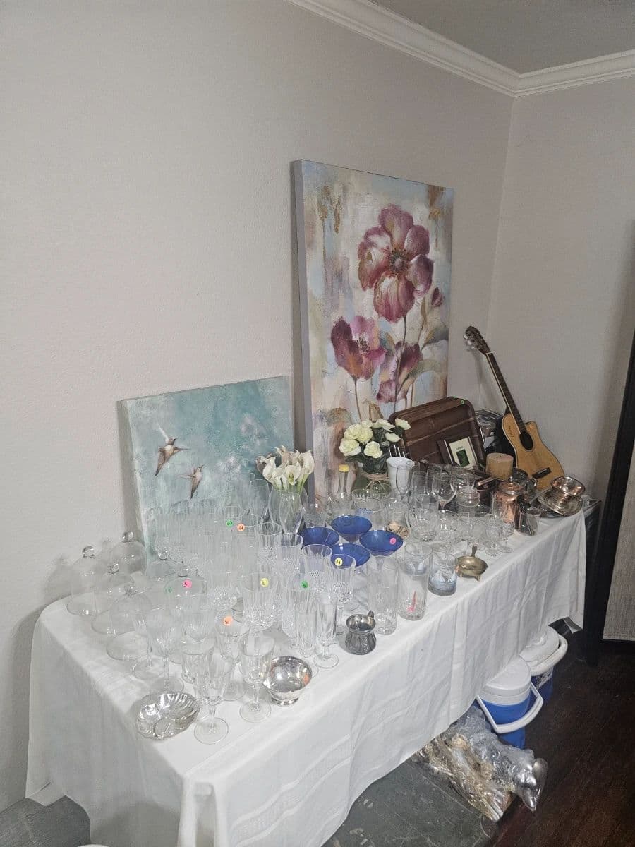 THRILL OF THE HUNT VINTAGE FURNITURE POTPOURRI ESTATE SALE BY ALAMO AZTEK ESTATE SALES DFW photo 12