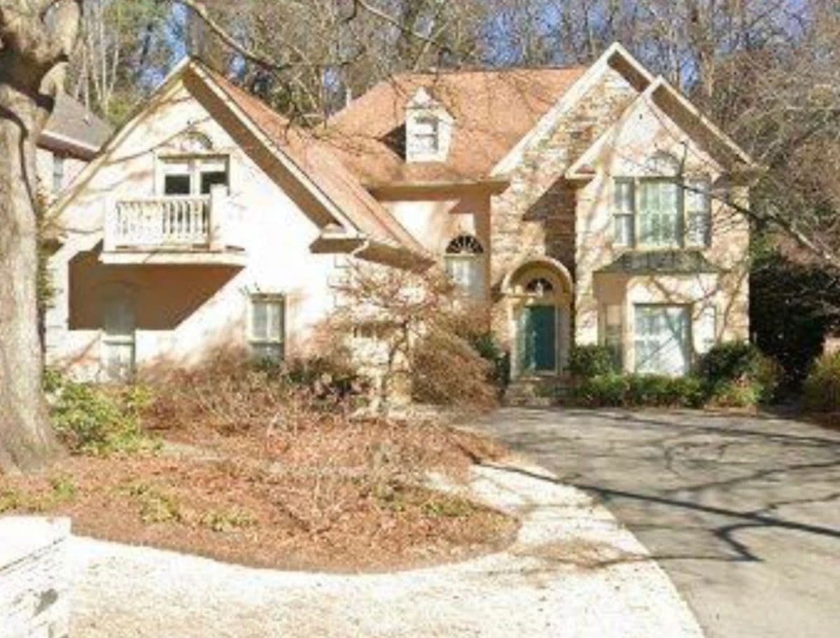Huge Blue Moon Estate Sales Treasure Hunt in Piedmont Heights-PRICED TO SELL! photo 1