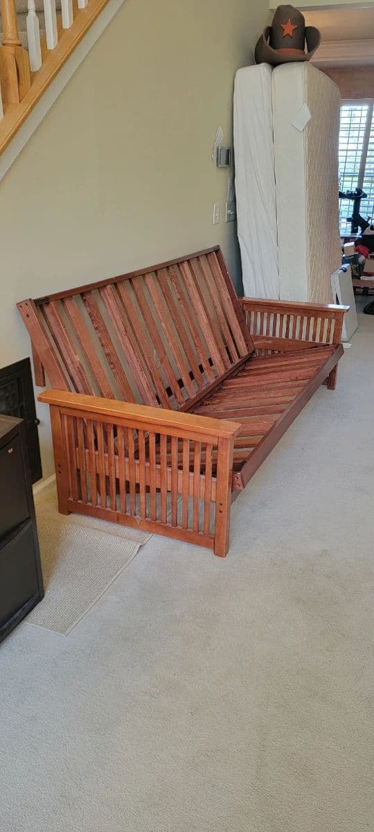Brentioch Estate Sale photo 4