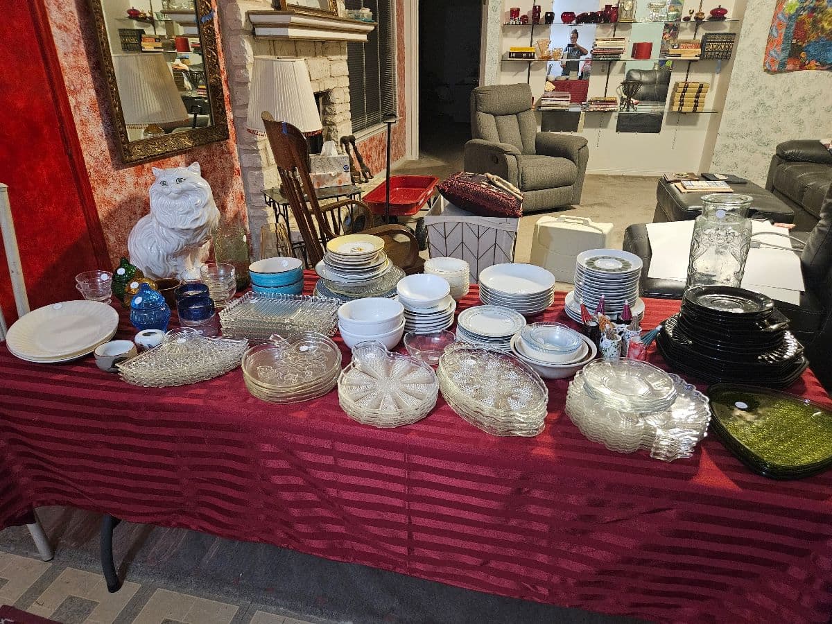 Estate Sale photo 10