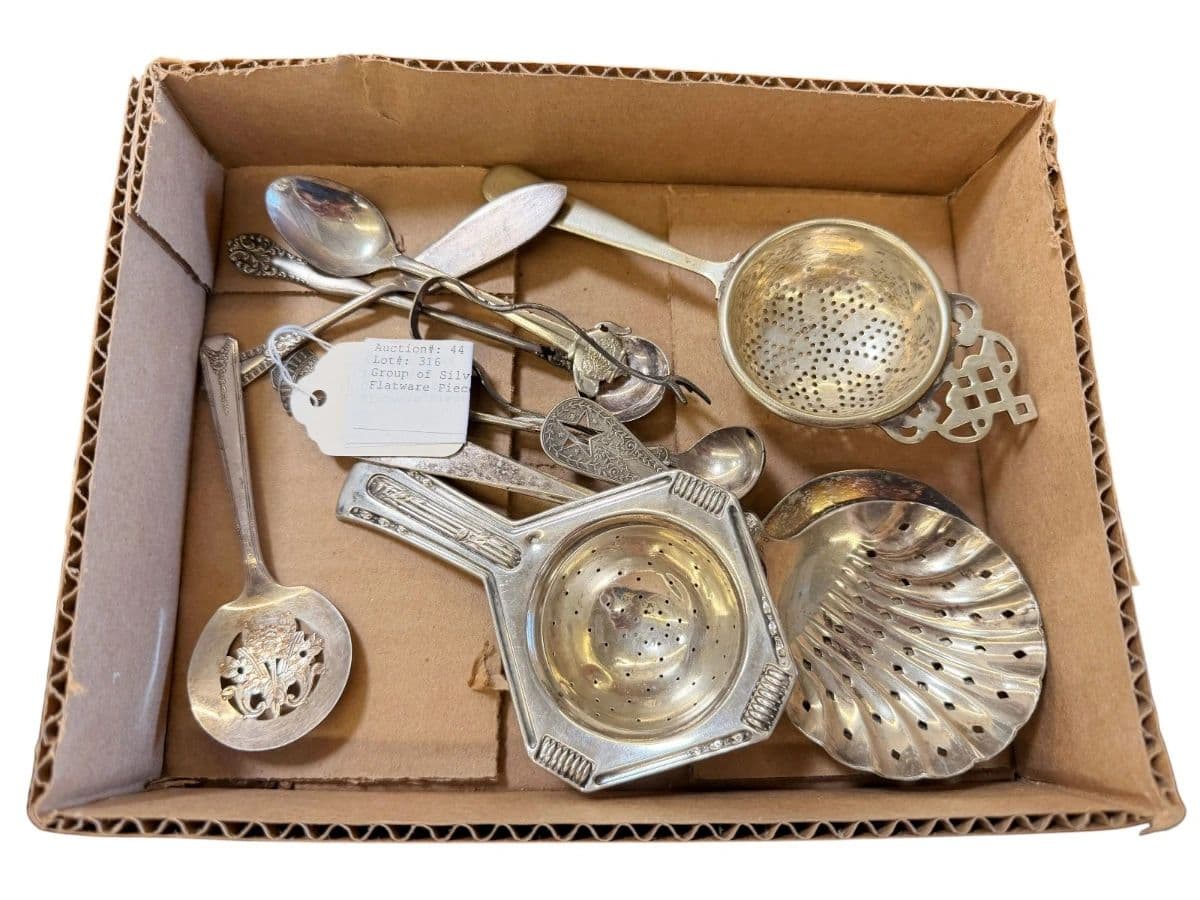 Christmas, Coins, Sports & Collectibles Auction photo 8
