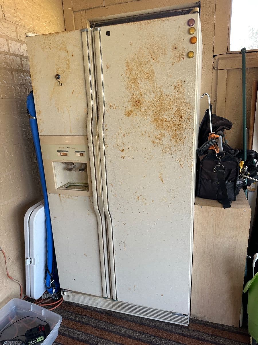 Estate sale in Giddings photo 11