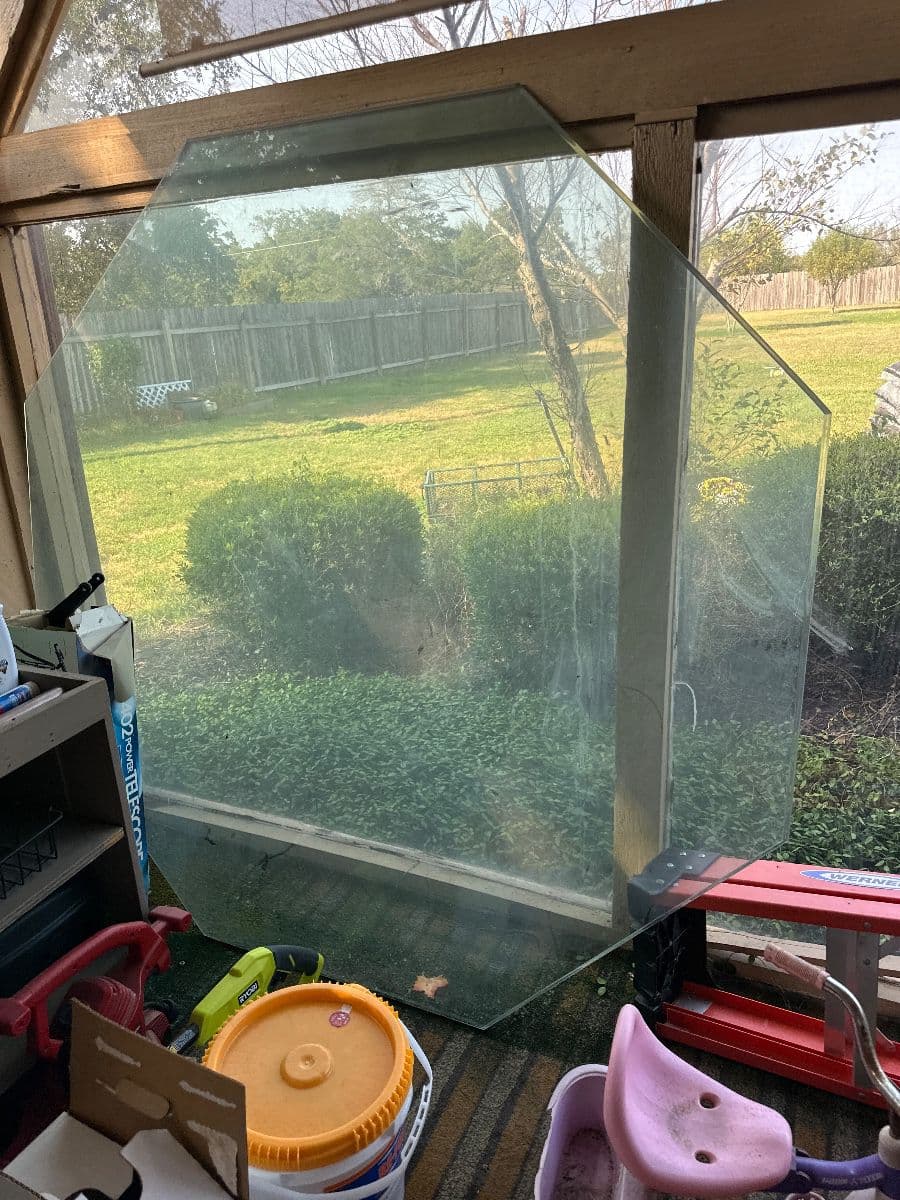 Estate sale in Giddings photo 12