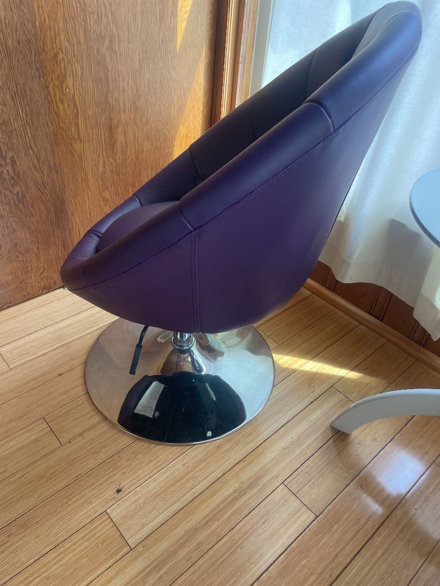 Beautiful MCM Furniture & Decor Estate Sale! photo 9