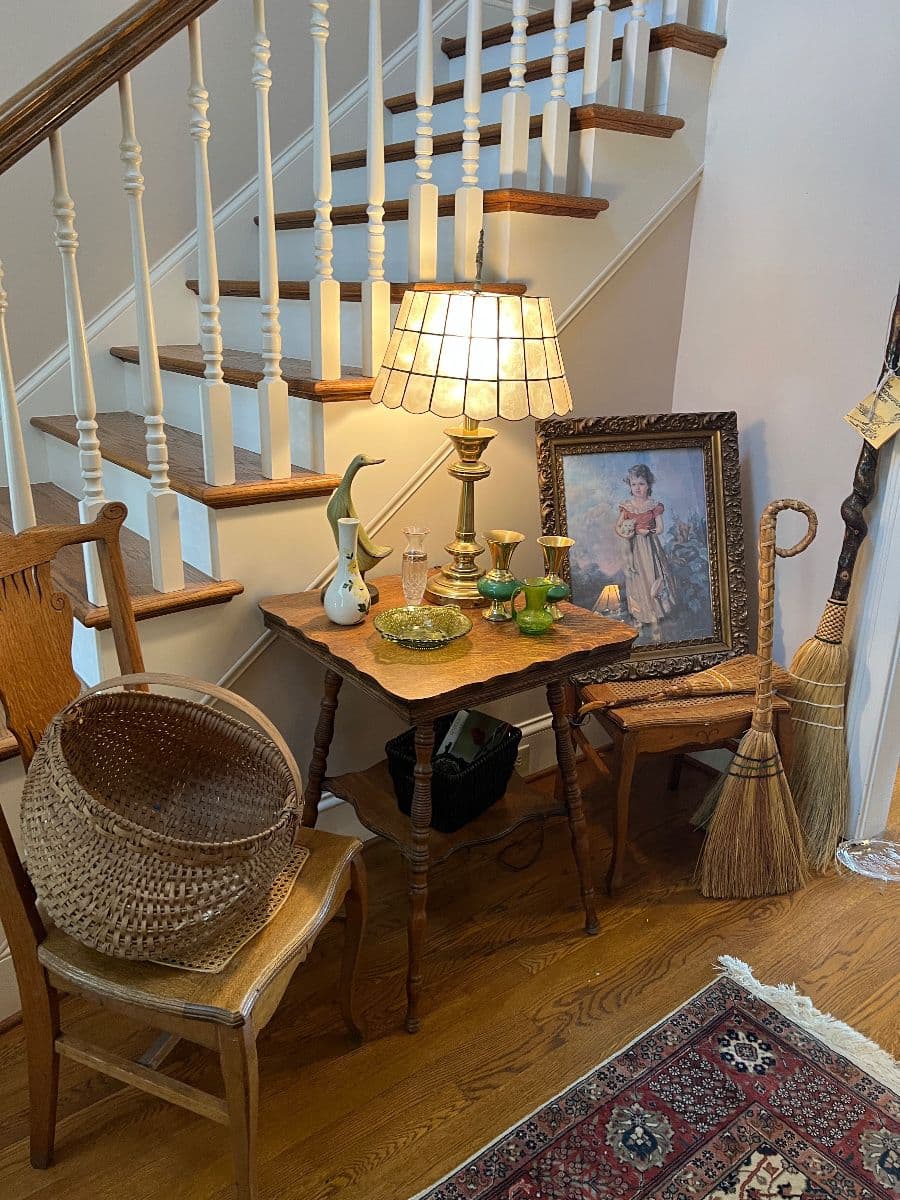 GREAT BELLEVUE ESTATE SALE!!! photo 7