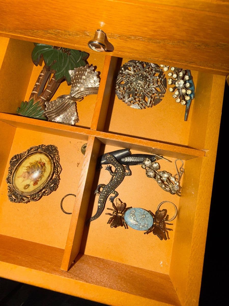 Vintage Love Gridley Estate Sale photo 6