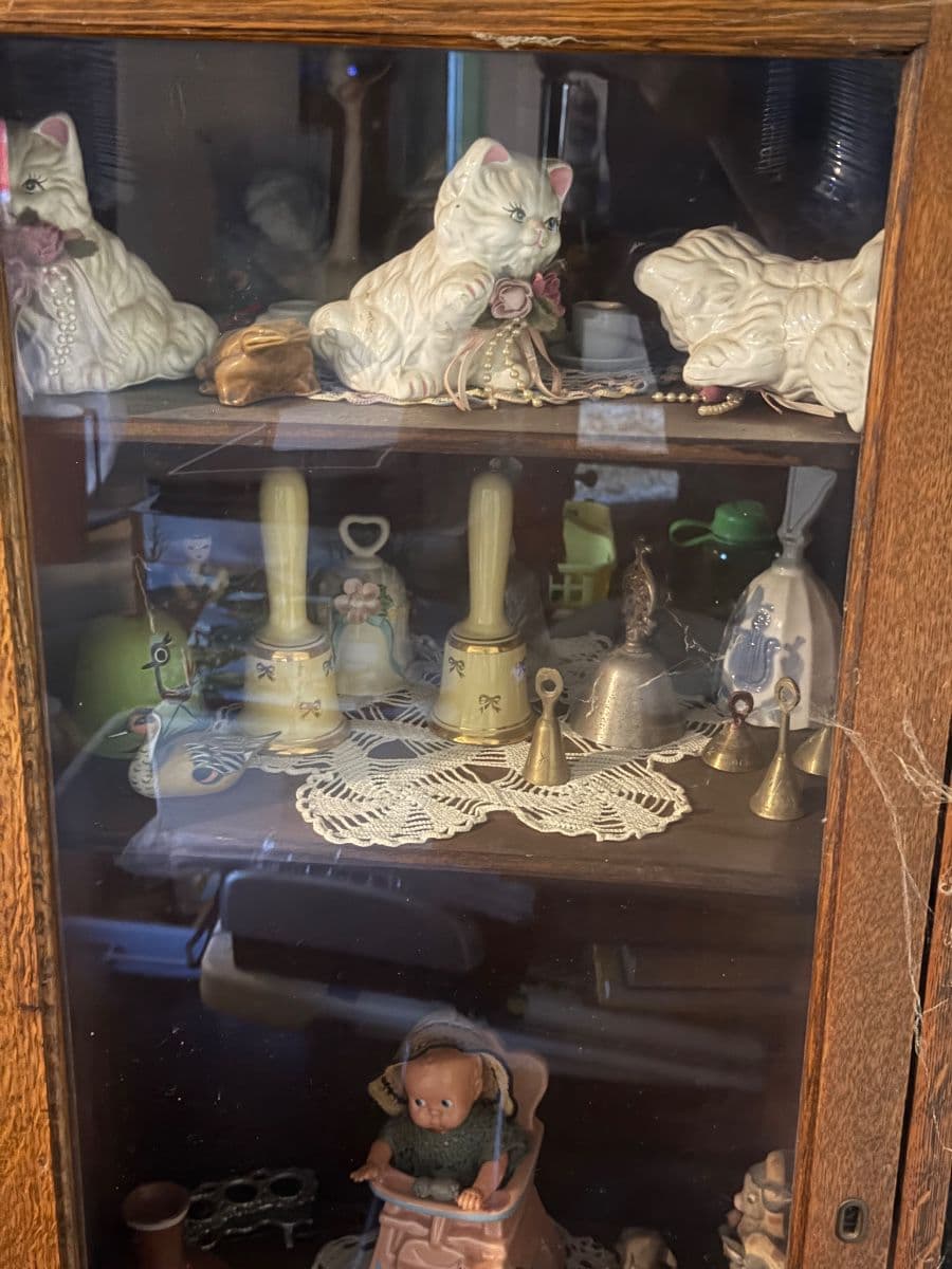 Vintage Love Gridley Estate Sale photo 4