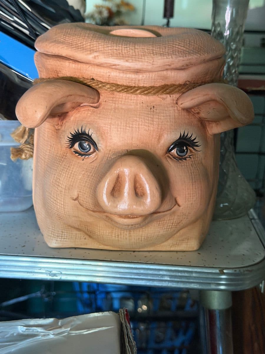 Vintage Love Gridley Estate Sale photo 2